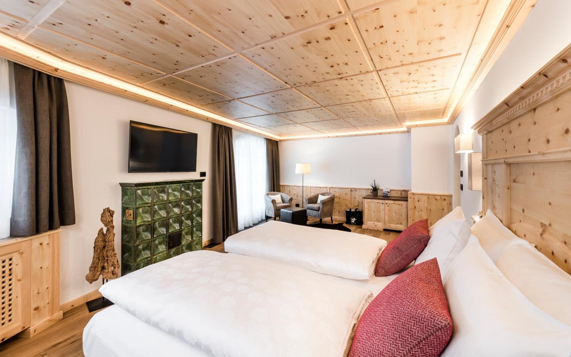 Hotel Angelo Engel โอติเซ ภายนอก รูปภาพ