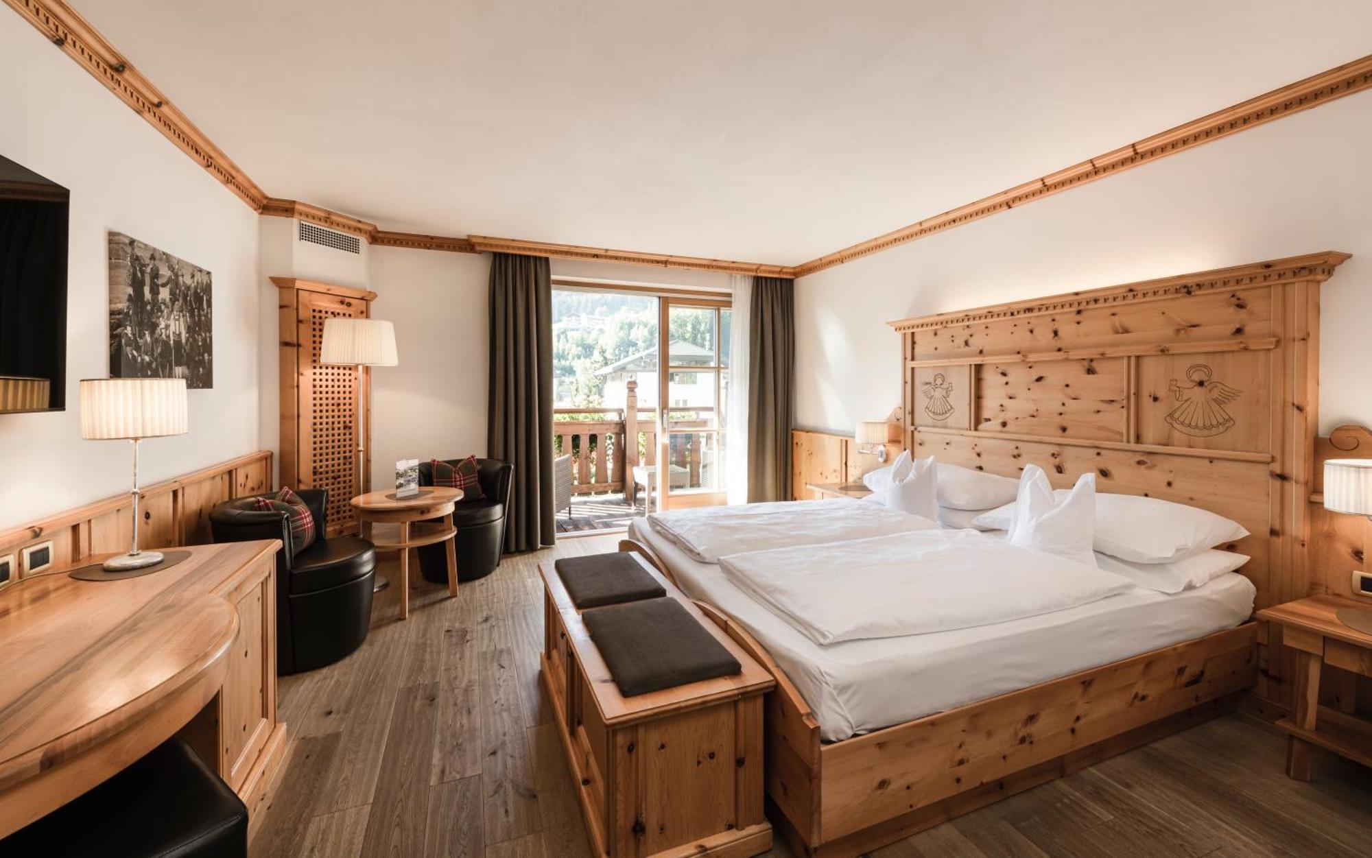 Hotel Angelo Engel โอติเซ ภายนอก รูปภาพ